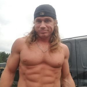 Meet your Posher, Drew